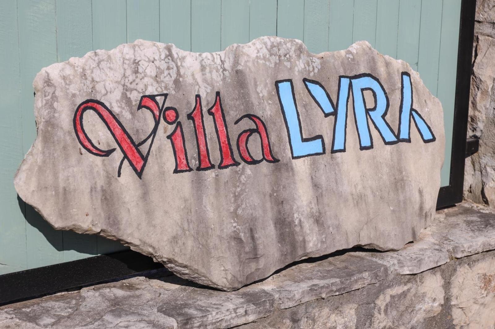 Villa Lyra Trebinje Exteriör bild